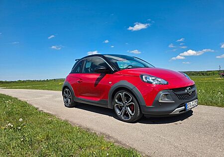 Opel Adam ROCKS S 1.4 TURBO 110kW Recaro