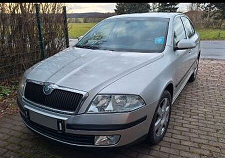 Skoda Octavia 1.6 tiptronic Elegance Elegance