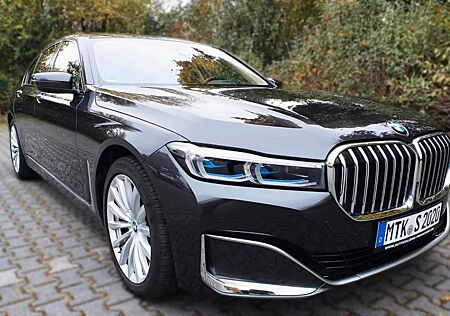 BMW 740 d xDrive - Executive Drive Pro Integral-VOLL