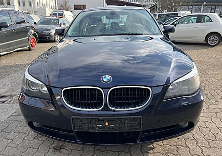 BMW 525i