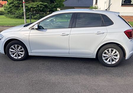 VW Polo Volkswagen 1.0 TSI 70kW Highline Highline