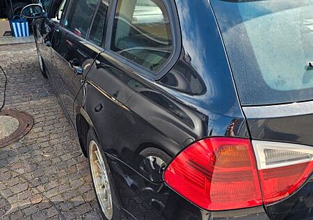 BMW 320d touring -