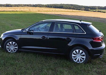 Audi A3 2.0 TDI Ambiente Sportback 2.0 TDI