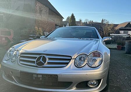 Mercedes-Benz SL 500 - mit erst 44.744 km