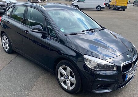 BMW 218d 218 Active Tourer - Automatik