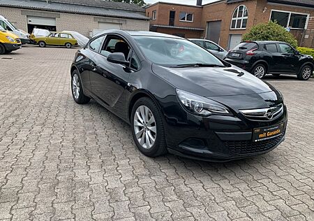 Opel Astra J GTC 1,4 TURBO PDC