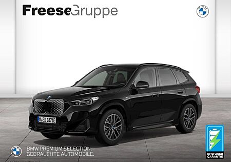 BMW iX1 eDrive20 M Sportpaket Head-Up HK HiFi DAB