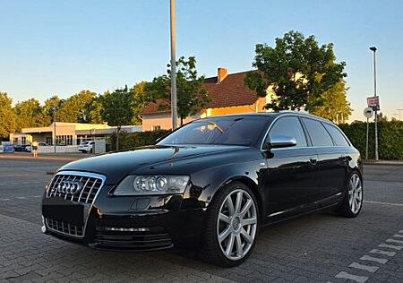Audi S6 5.2 tiptronic quattro Avant -