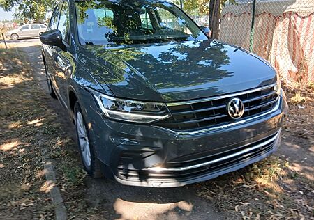 VW Tiguan Volkswagen Life 1 Hand Scheckheft