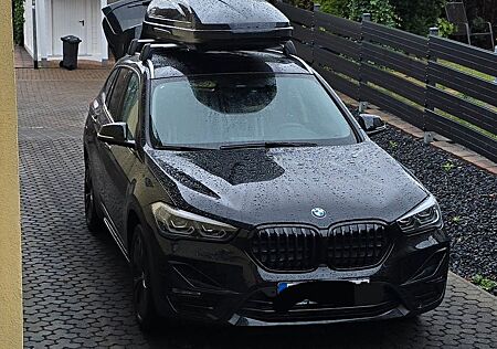 BMW X1 xDrive25e Sport Line Steptronic Sport Line