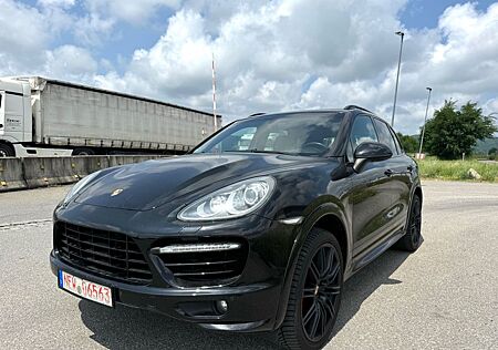 Porsche Cayenne Turbo