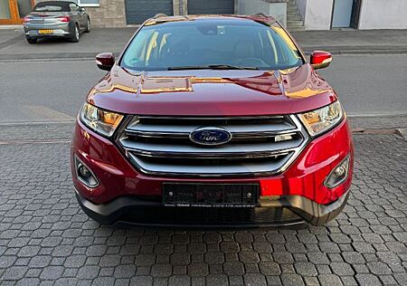 Ford Edge 2,0 l TDC 4x4 Titanium Titanium