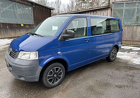 VW T5 Caravelle Volkswagen , 2.5Tdi, Klima, Ahk, ATM 190Tkm