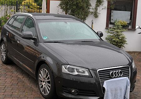 Audi A3 2.0 TFSI S tronic Ambiente Sportback Ambiente