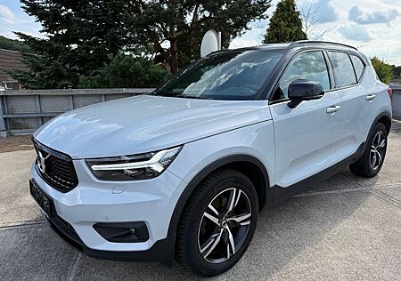 Volvo XC 40 XC40 B4 AWD R Design R Design*AHK*Standh*Pano*