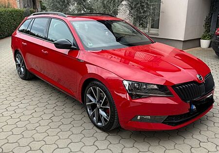 Skoda Superb 2.0 TDI DSG SportLine Combi SportLine