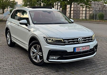 VW Tiguan Volkswagen R-Line BMT/Start-Stopp 4Motion Pano 360*