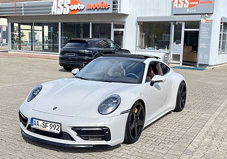 Porsche 992 -911S/SPORT DESIGN/Pan/Sitzkl/22"/360/Kera/1A