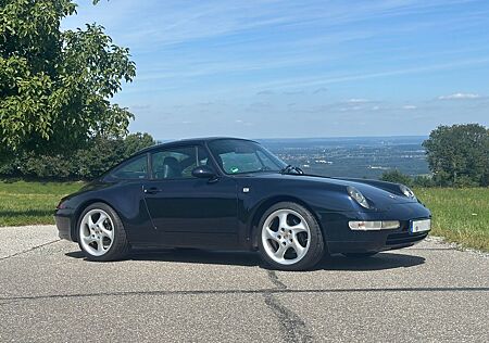 Porsche 993 Carrera Coupé unfallfrei scheckheft