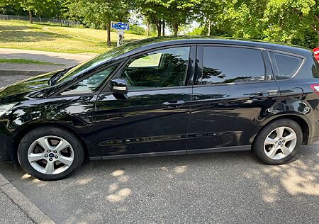 Ford S-Max 2,0 TDI 150 PS