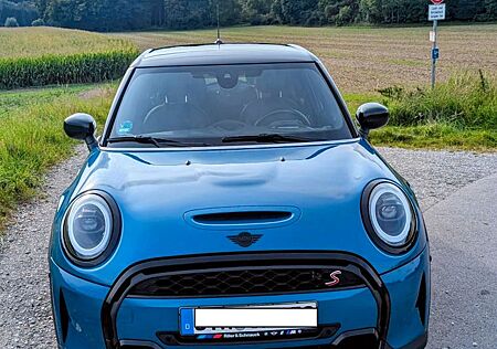 Mini Cooper S 5-Türer Yours Trim