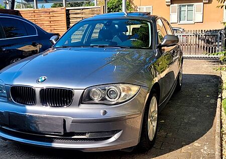 BMW 118 1er E87 mit Toller Ausstattung
