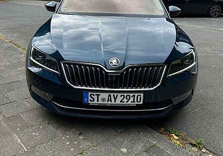 Skoda Superb 2.0 TDI SCR 140kW DSG L&K Combi L&K