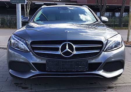 Mercedes-Benz C 220 d T Autom. -