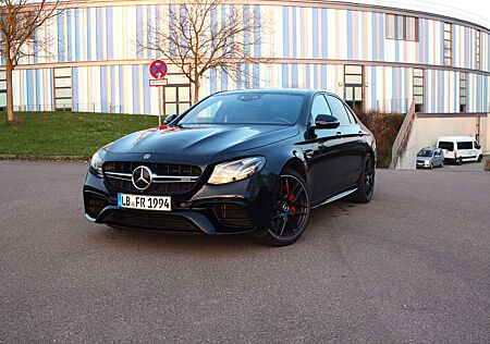 Mercedes-Benz E 63 AMG Mercedes-AMG E 63 S 4MATIC+ Autom. ...