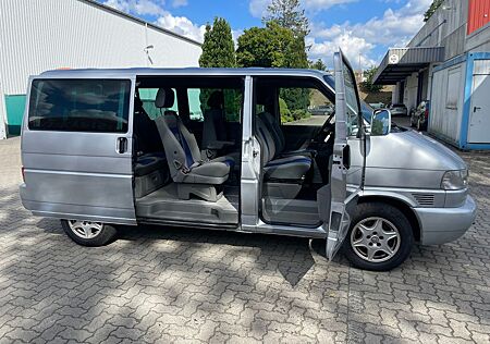VW T3 Multivan Volkswagen T4 Multivan 2,5 TDI ***ATLANTIS***