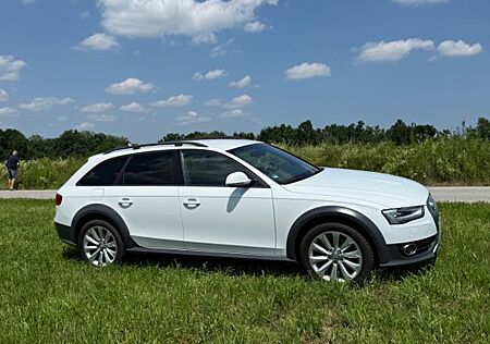 Audi A4 Allroad 2.0 TDI S tronic quattro -