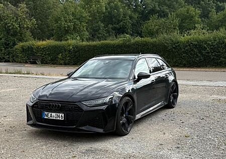 Audi RS6 4.0 TFSI tiptr. quattro