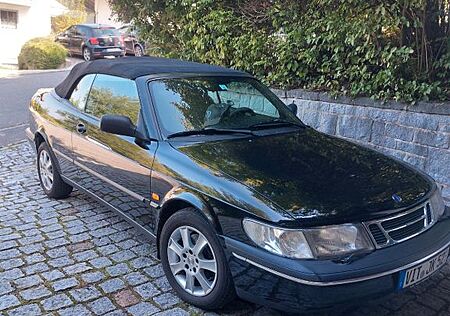 Saab 900 2.3i SE Cabrio SE