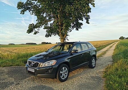 Volvo XC 60 XC60 2.4D AWD Summum Geartronic Summum