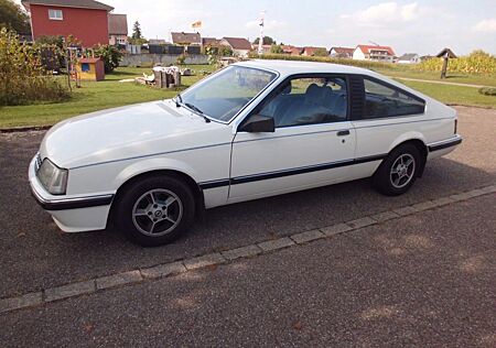 Opel Monza 2,5i, TÜV Neu, EZ 4/85 ungeschweist H-Kenn