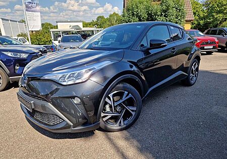 Toyota C-HR 2.0 Hybrid Team Deutschland