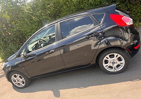 Ford Fiesta 1,0 SYNC Edition