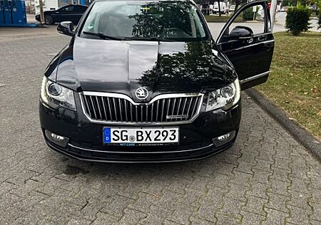 Skoda Superb 1.6 TDI GreenLine Combi GreenLine