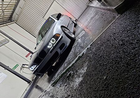 BMW 525i Touring