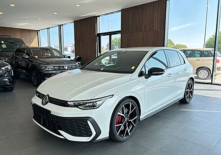 VW Golf Volkswagen VIII GTI Sport Heat-Up Sofort Verfügbar