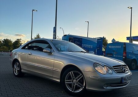 Mercedes-Benz CLK 200 KOMPR.W209/AVANT. CARPLAY+KAMERA TÜV8/27