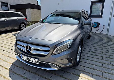 Mercedes-Benz GLA 220 CDI 4MATIC DCT Urban Urban