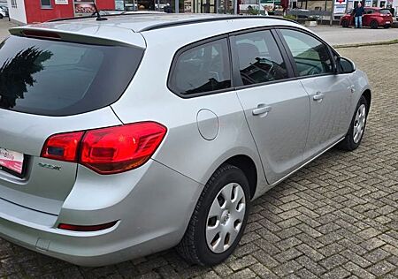 Opel Astra J Sports Tourer Design Edition*Klima*Tüv