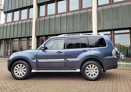 Mitsubishi Pajero 3.2 DI-D Instyle Nur 112 TKM-AHK-N