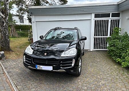 Porsche Cayenne 3.6 mit GTS-Paket, Luftfederung, Bose