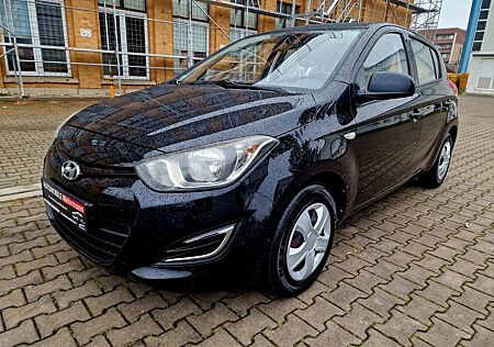 Hyundai i20 FIFA World Cup Edition*Klima*Tüv Neu*