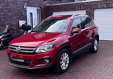 VW Tiguan Volkswagen 2.0 TDI 125kW 4MOTION Sport & Style S...