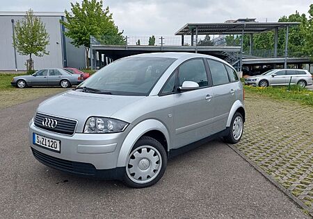 Audi A2 1.4 - guter Zustand, kein Rost, 8fach bereift
