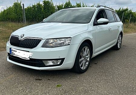 Skoda Octavia 1.6 TDI DSG, CarPlay, AHK, Standheizung