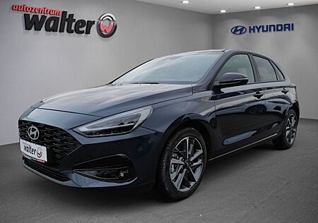 Hyundai i30 1.0l/ Advantage/ Einparkhilfe vorne+hinten